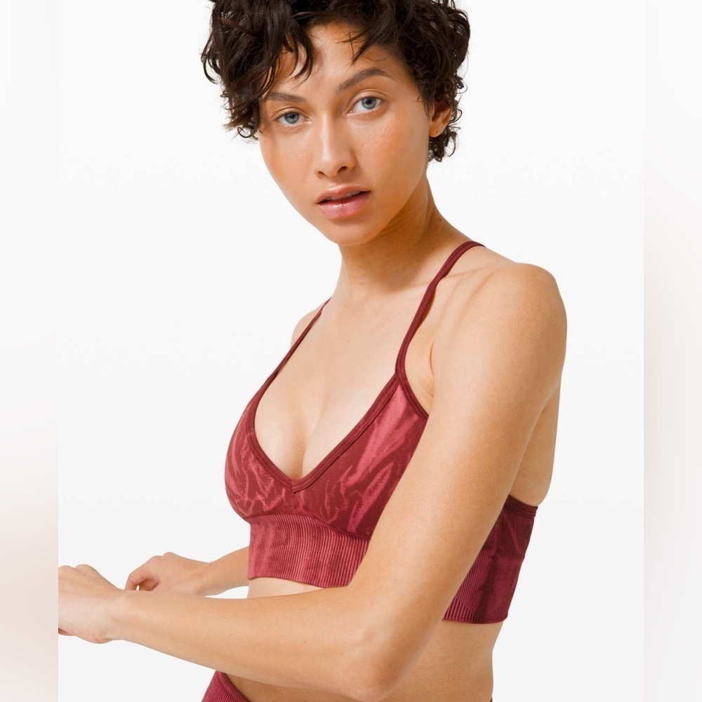 Lululemon Ebb To Street Bra A/B Cup Stone Wash Chianti Seamless W2BS2S Size 8 - Picture 15 of 15